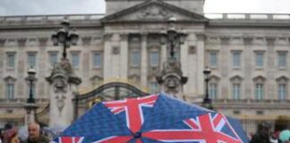 Ubriaca al party di Natale, domestica di Buckingham Palace arrestata