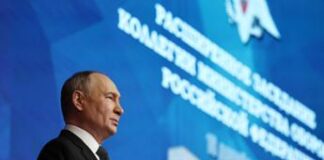 Ucraina, nuovo avvertimento di Putin a Usa e Nato: “Russia verso soglia linea rossa”