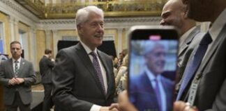 Usa, Bill Clinton ricoverato in ospedale