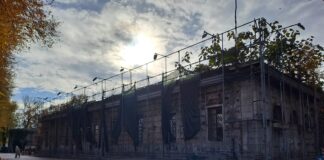 Riqualificazione dell’ex Macello di Vicenza: prima pietra simbolica, approvata variante urbanistica per lo studentato e il parcheggio La triste immagine dell'ex macello ridotto a rudere che dopo 70 anni viale Giuriolo non dovrà più offrire ai vicentini