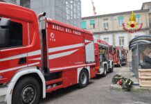 Vicenza, brucia il seminterrato dell’Ospedale San Bortolo. Evacuati diversi locali, spostati 91 pazienti. L’Ulss 8: “Nessun intossicato” incendio seminterrato ospedale san bortolo di Vicenza