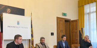 Ponte di Debba e bretella di connessione all’autostrada: avanti veloci. Sottoscritto l’accordo per il progetto preliminare della bretella Riviera Berica, i firmatari dell'accordo: da sinistra Zennaro, Nardin, Spiller e Marangon