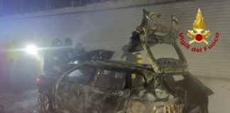Noventa Vicentina, automobile distrutta da incendio sull’A31 Valdastico incendio automobile noventa vicentina