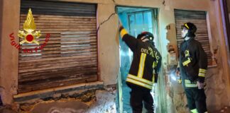 Isola Vicentina, veicolo contro casa pericolante: chiusa una corsia per pericolo crollo isola vicentina casa danneggiata periucolante crollo