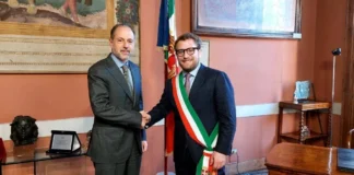 Il questore Dario Sallustio ricevuto dal sindaco Possamai per i saluti di commiato sallustio