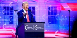 Trump alla Casa Bianca, il suo team vuole uscire da Oms dal primo giorno trump