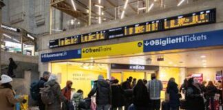 Caos treni, rimborso o risarcimento: ecco come ottenerli
