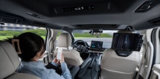 Cina pioniere della rivoluzione dei robotaxi, ma la competizione globale è serrata