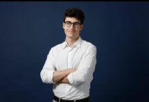 Vicenza, Davide Giacomin lascia a Bez ruolo capogruppo Pd in consiglio comunale: “Rimarrò segretario provinciale in vista elezioni regionali” Davide Giacomin, segretario provinciale Partito Democratico di Vicenza