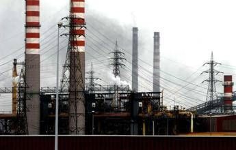 Incidente all’Ex Ilva di Taranto, operaio precipita da 10 metri e muore