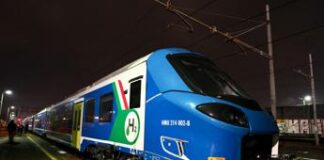 Fnm, il primo treno a idrogeno è arrivato nel deposito di Rovato (Bs)