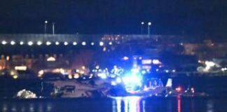Incidente aereo Washington, Trump: “Sono morti tutti”. Il presidente attacca Biden e Obama