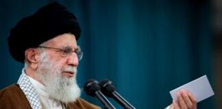 Iran, al Papa targa con riflessioni di Khamenei su Gesù: “Oggi combatterebbe oppressione e arroganza globale” Khamenei scrive al Papa su Gesù
