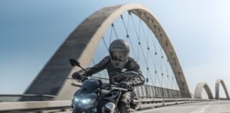 Kawasaki presenta la nuova Z900