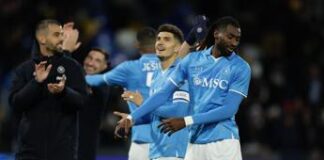 Napoli-Verona 2-0, Conte prova la fuga