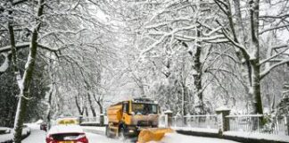 Neve e freddo record in Gb e Usa, voli cancellati in Germania: in atto la tempesta invernale