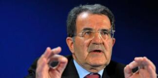 Prodi: “Pd leader opposizione, tra 2 anni prepariamoci a vincere”
