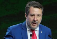 Prostituzione, Salvini: “È un lavoro da regolamentare”