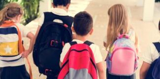 Scuola, iscrizioni per anno 2025-2026 slittano di due settimane