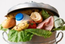 Spreco alimentare, ogni italiano produce 128 kg di CO2 all’anno