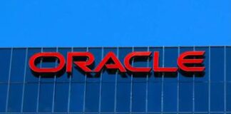 TikTok, Trump smentisce le voci su acquisizione da parte di Oracle