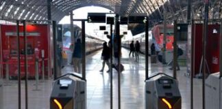Treni, circolazione sospesa su nodo Milano: ritardi e cancellazioni