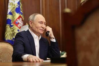 Ucraina, Usa avviano colloqui di pace con la Russia, Kiev: “Noi non invitati”