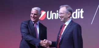 Unicredit sigla partnership con Ferrari, a marzo grande evento a Milano