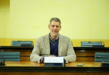 ULSS 7: arrivano due specializzandi in Neuropsichiatria Infantile, ma AVS chiede assunzioni stabili e tempi certi per le terapie Renzo Masolo Disuguaglianza salariale neuropsichiatria