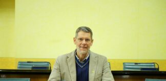 ULSS 7: arrivano due specializzandi in Neuropsichiatria Infantile, ma AVS chiede assunzioni stabili e tempi certi per le terapie Renzo Masolo Disuguaglianza salariale neuropsichiatria