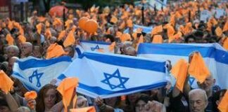 Accordo Israele-Hamas per consegna corpi 4 ostaggi. Trattative in corso per altri rilasci