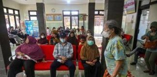 Indonesia, liquore killer fa strage: almeno 9 morti