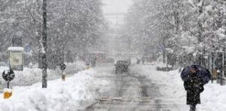 Meteo oggi con neve in collina e freddi venti di burrasca, più sole da domenica