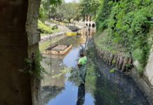 Roggia Seriola al Giardino Salvi di Vicenza, Amcps interviene per manutenzione e pulizia ma roggia non la Seriola… non c’è più Roggia Seriola al Giardino Salvi: manutenzione e pulizia in corso da parte di AMCPS Vicenza