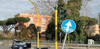 Roma, incidente sulla Tiburtina: morto un 34enne, grave una ragazza