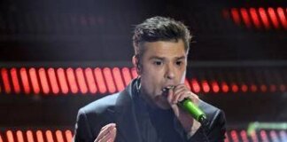 Sanremo 2025, Fedez stupisce e conquista il web con ‘Battito’