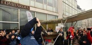 Special Olympics, accesa la torcia a Palazzo Pirelli. Fontana: “Momento di inclusione”