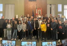 Tripstreet Challenge: al contest sulla sostenibilità vince la creatività. La Provincia di Vicenza premia le 6 classi vincitrici Tripstreet Challenge Provincia di Vicenza, foto di gruppo di tutti i vincitori