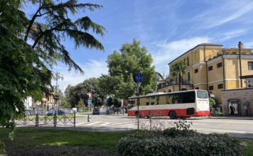 Rifondazione Comunista di Vicenza contro la settimana corta alle superiori: “Un taglio al trasporto pubblico che colpisce gli studenti” autobus SVT Vicenza sciopero polegge autobus psi rifondazione settimana corta