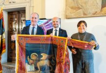 Bassano del Grappa è la Città veneta della Cultura 2025. Zaia: “Abbiamo premiato un’opera d’arte a cielo aperto” città veneta della cultura, nel 2025 riconoscimento a Bassano. Presentazione di Zaia, Finco, Scatto