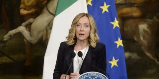 Meloni “L’Italia non sia gregaria, Europa soffocata dalle sue regole”