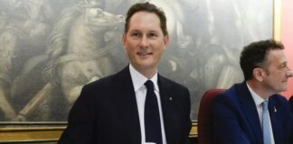 Stellantis, Elkann “L’Italia ricopre un ruolo centrale”