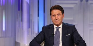 Conte “Contro di noi c’è il partito delle armi”