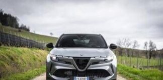 Alfa Romeo Junior Ibrida Q4, trazione integrale intelligente