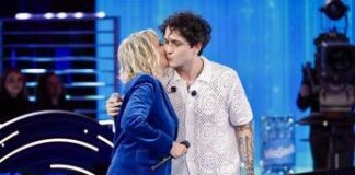 Amici, stasera 29 marzo: gli ospiti e le anticipazioni della seconda puntata