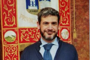 Andrea Nardin, presidente della Provincia di Vicenza lupi proiettili gomma