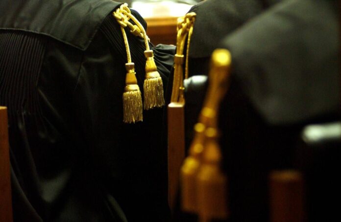 Aumenti di stipendio, i magistrati: “Previsti per legge: c’è una sentenza, non sono regali”