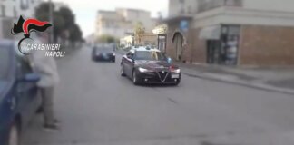 Movida e coltelli al Vomero di Napoli, denunciati minorenni armati