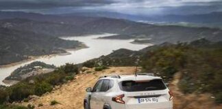 DACIA Duster 4X4: l’essenza del fuoristrada compatto