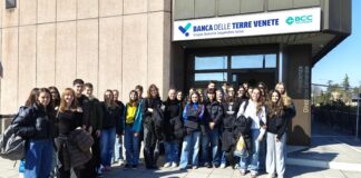 Educazione finanziaria e solidarietà: gli studenti vicentini scoprono il crowdfunding con Banca delle Terre Venete gli studenti vicentini scoprono il crowdfunding con Banca delle Terre Venete